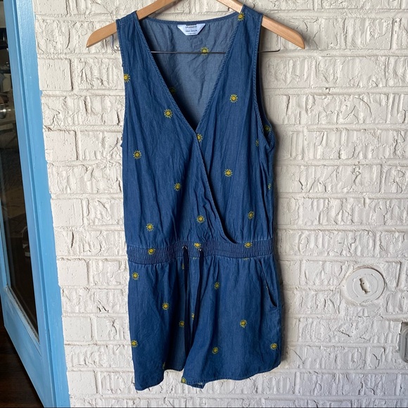 Splendid Sunshine Embroidered Romper - Picture 2 of 7
